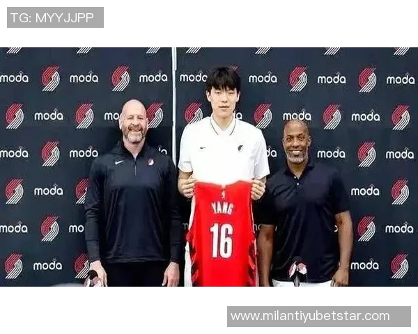 克林根坦言护筐失误导致痛苦期待球队能在关键时刻迎来胜利